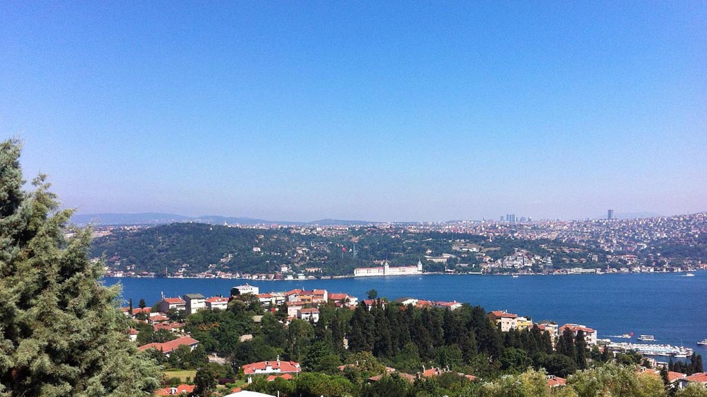 Ulus'ta yaşamanın avantajlarından Boğaz manzarası